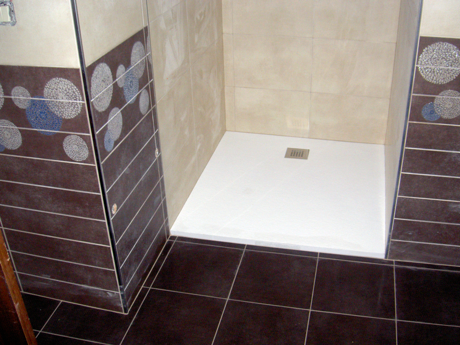 alicatados y ducha en poliester