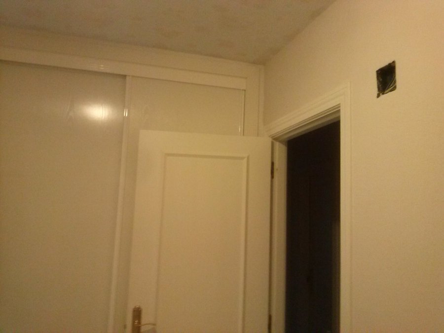 Alisado de pared de habitacion