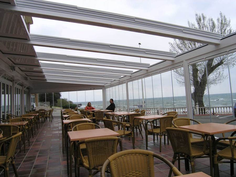 Techo plegable acristalado