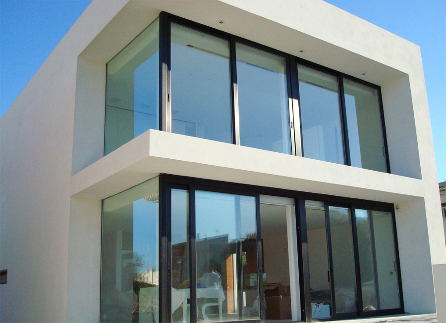 Aluminio lacado negro