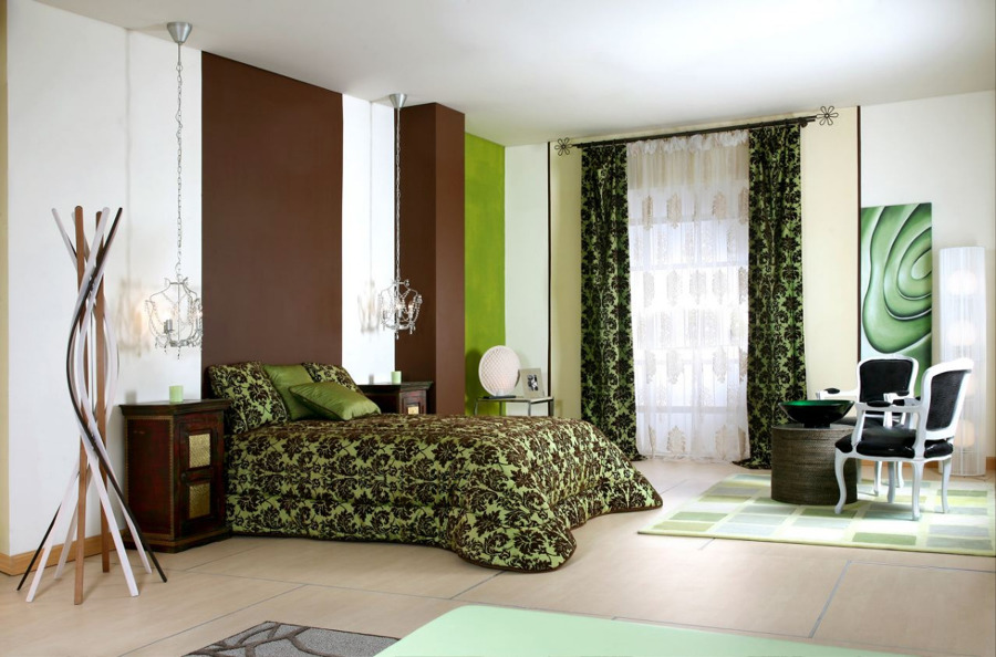 Ambiente visillo y caidas decorativas.