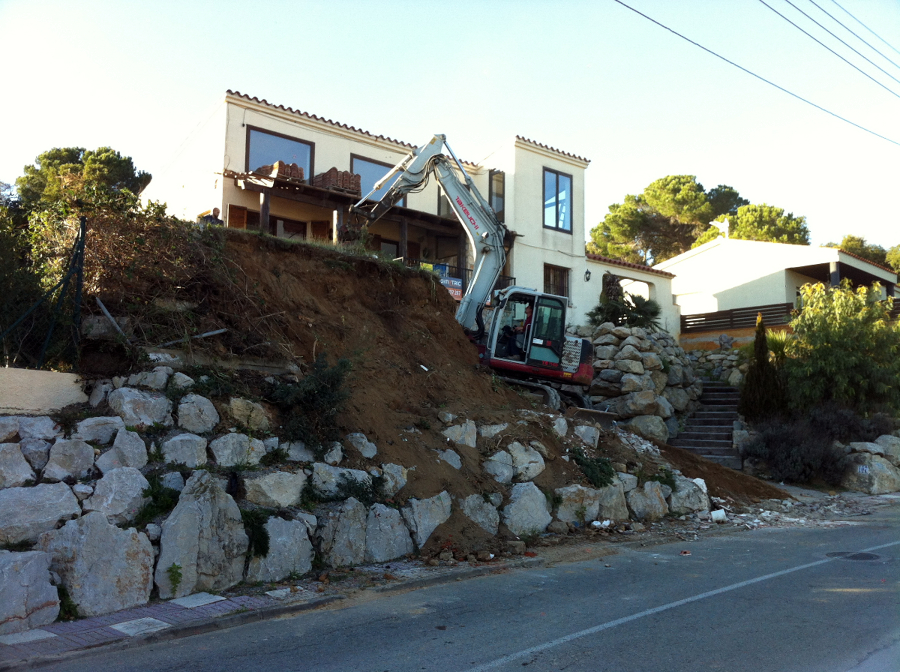 AMPLIACION CASA UNIFAMILIAR