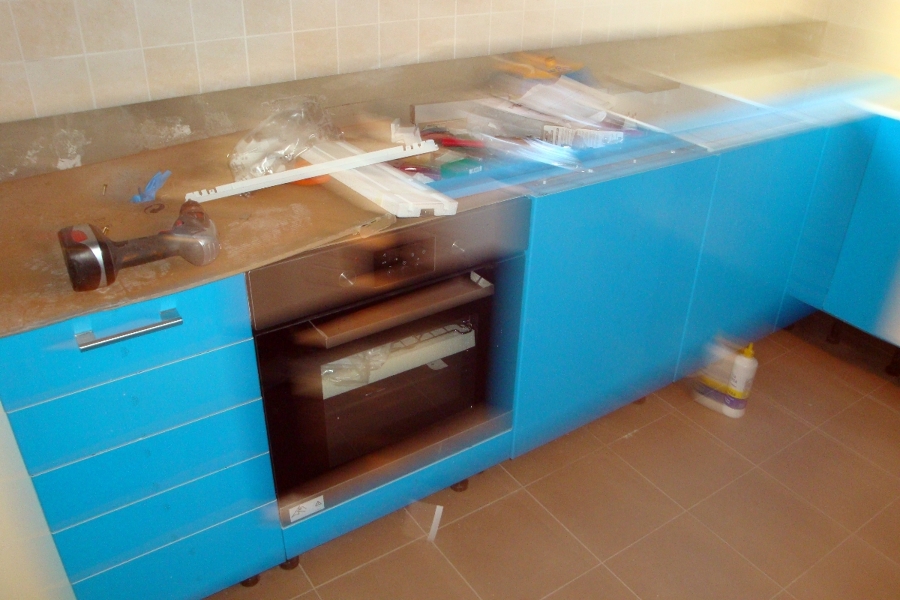 ampliación y reforma de una cocina.