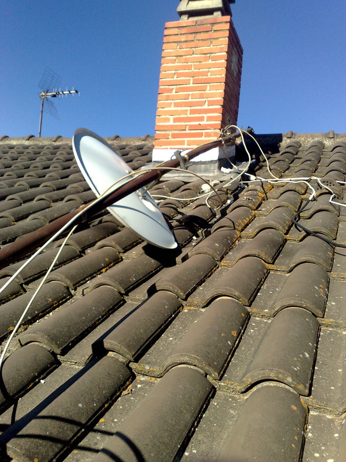 Antena Caida por el  viento