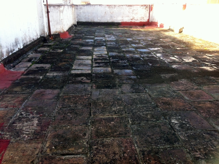 Antes de impermeabilizar (zona 1)