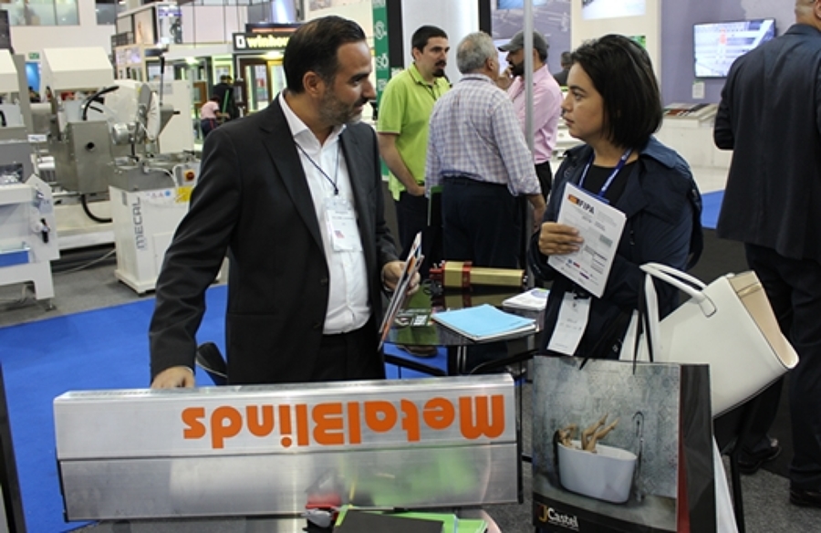 Metal Blinds presenta sus productos
