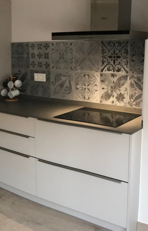 DETALL FRONTAL CUINA