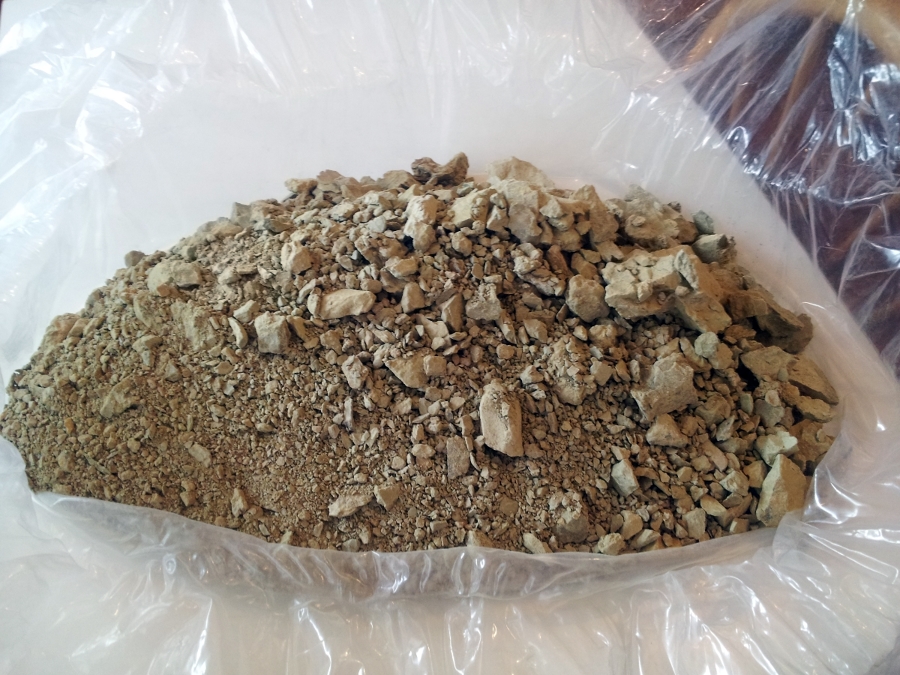 ARCILLA AMARILLA-VERDOSA