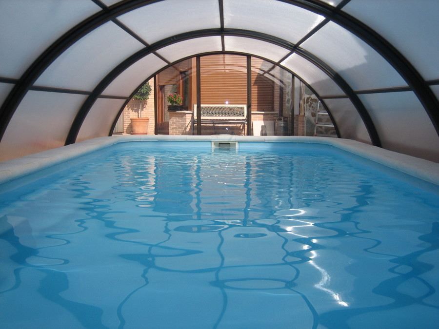 Cubierta semicircular.