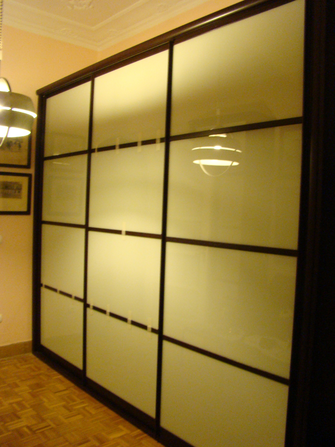 ARMARIO A MEDIDA: WENGÉ - PANEL JAPONES