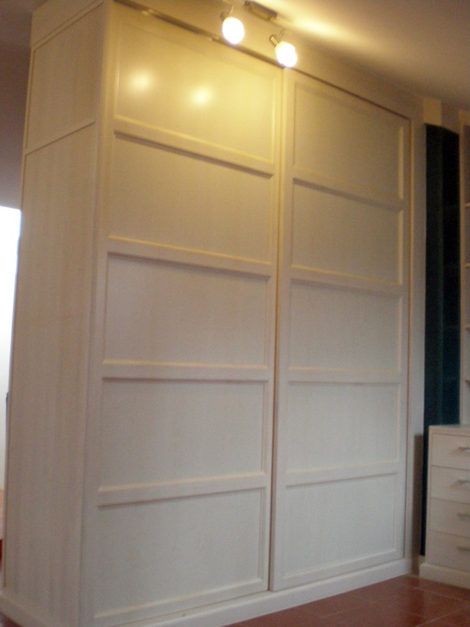 Armario a modo de tabique