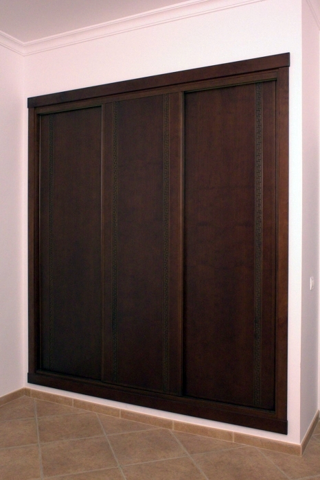 Armario empotrado correderas.