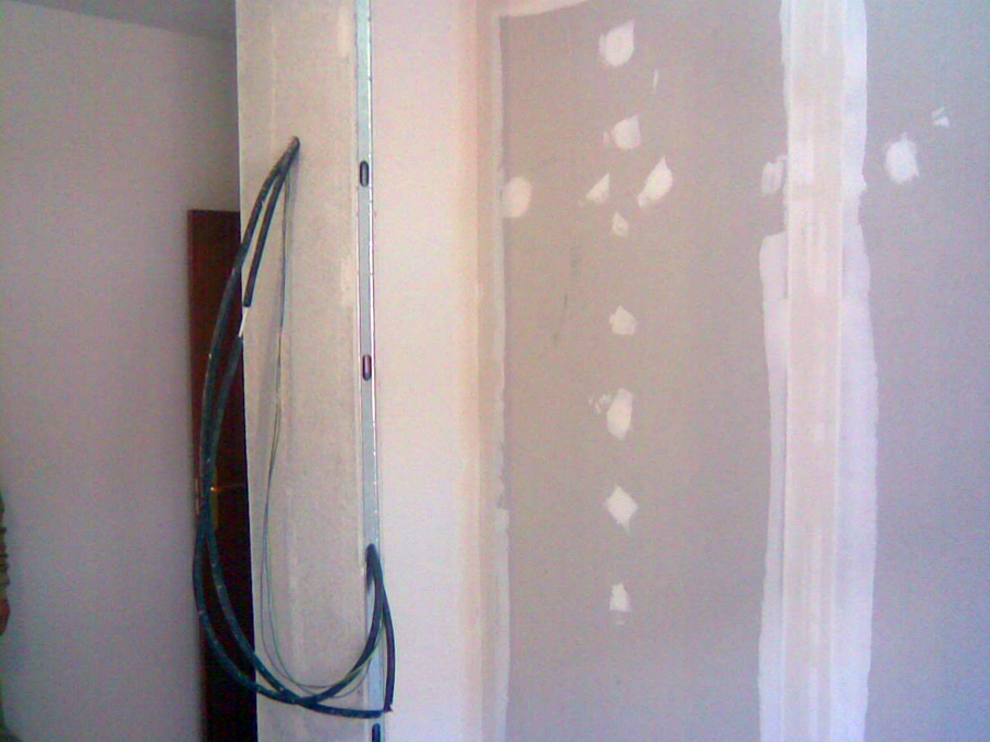 Armario empotrado, Dos Hermanas