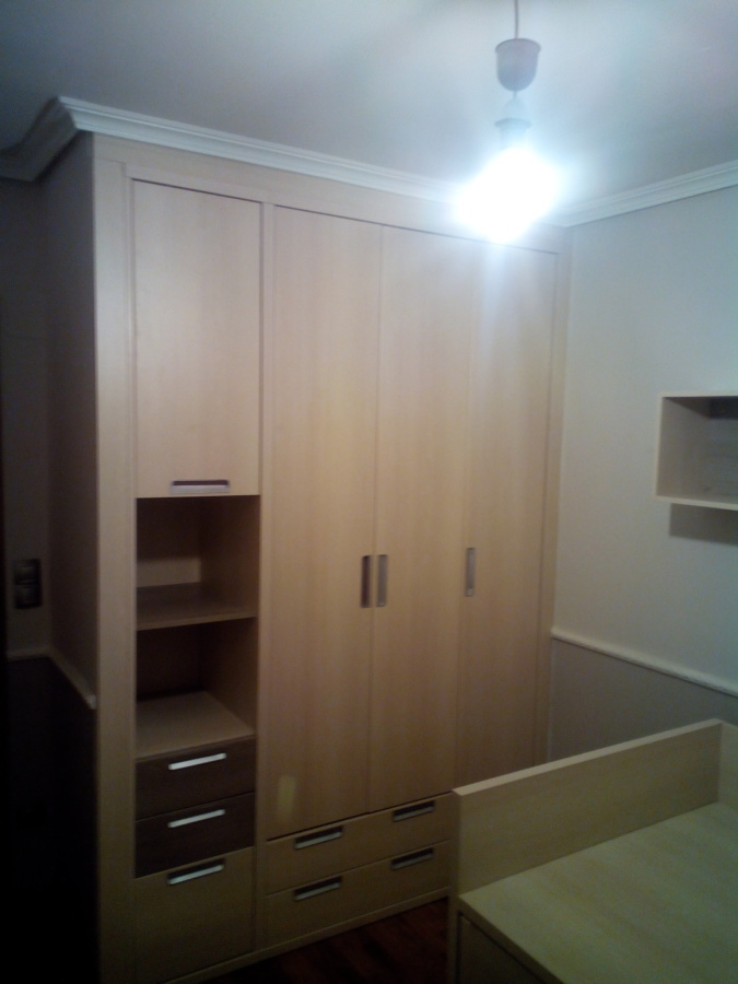 armario habitacion juvenil