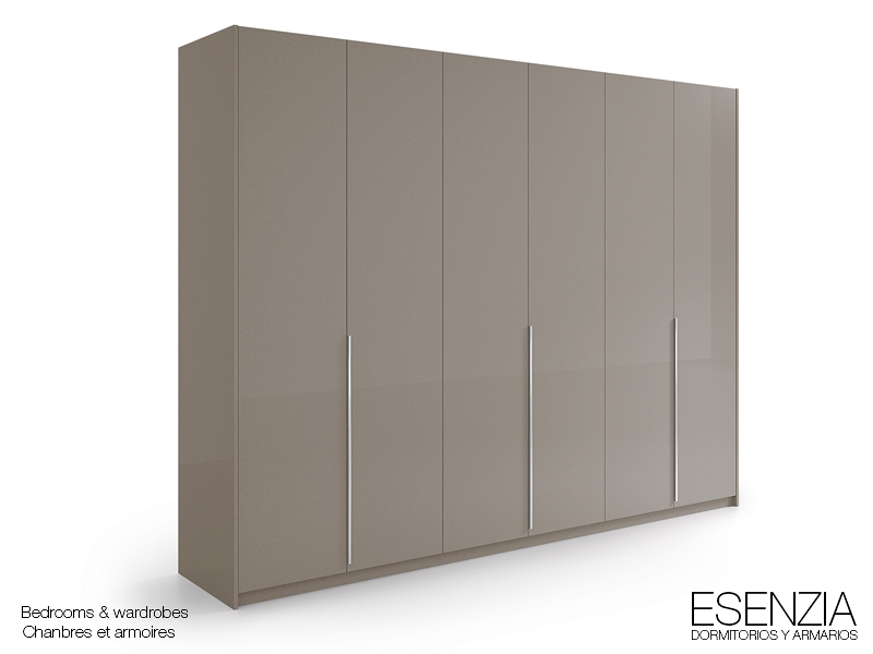 Armario puertas batientes