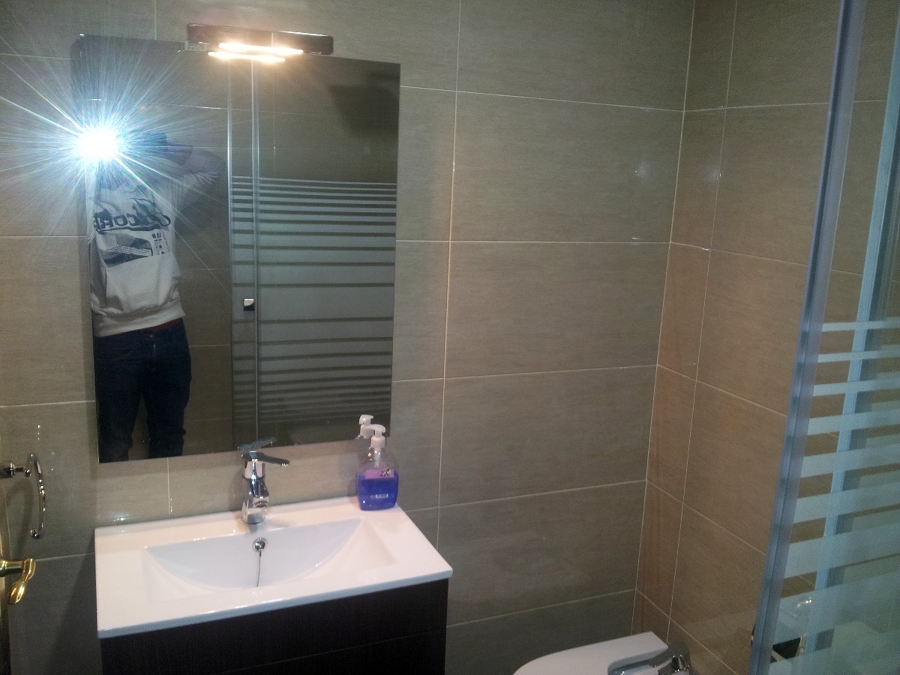 Armario y espejo con luz 