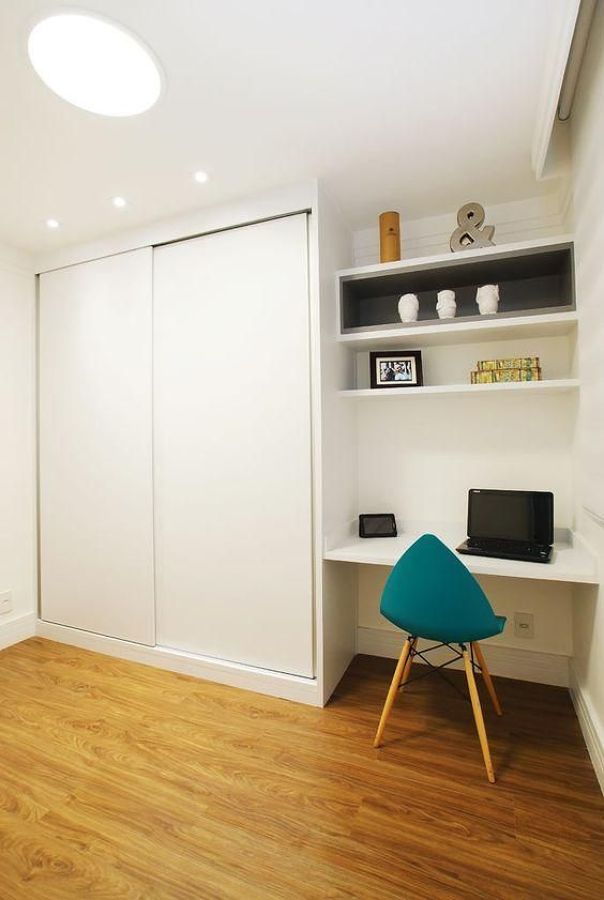 Armario y mesa de estudios