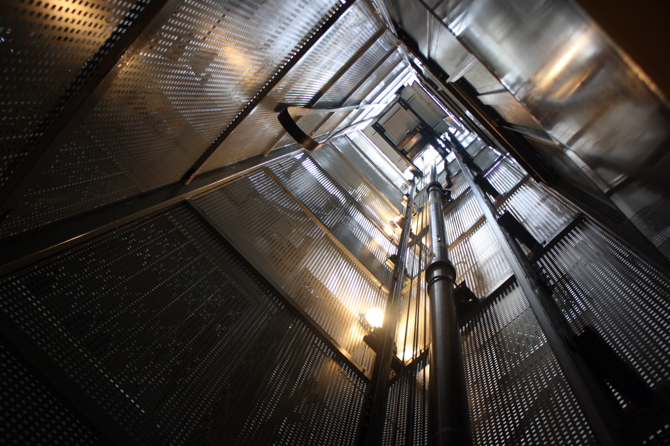 Ascensores Calahorro Donaire, S.L