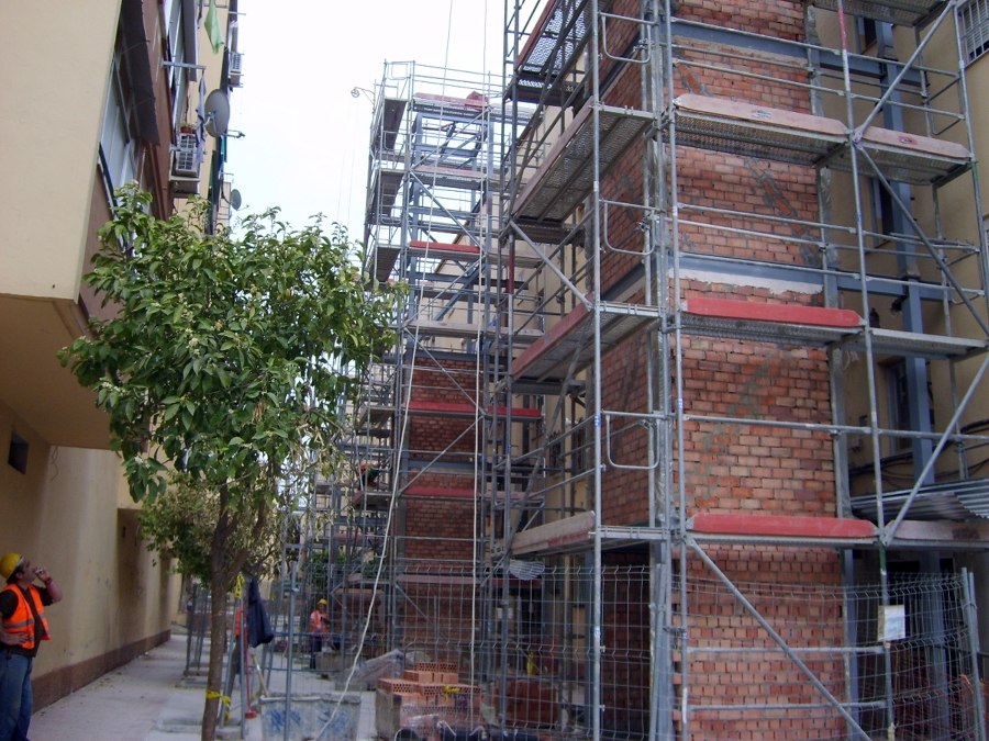 ASCENSORES EXTERIORES BARRIADA LAS FLORES