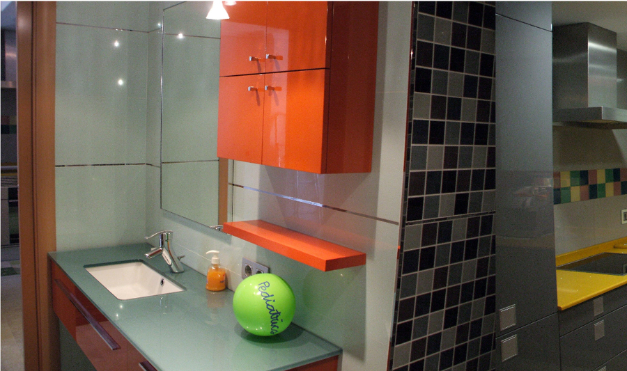 Aseo de ceramica porcelanico