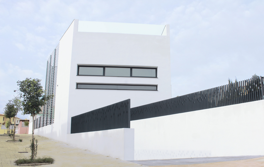 Vivienda Minimalista en Pto. de la Torre - Jacobina