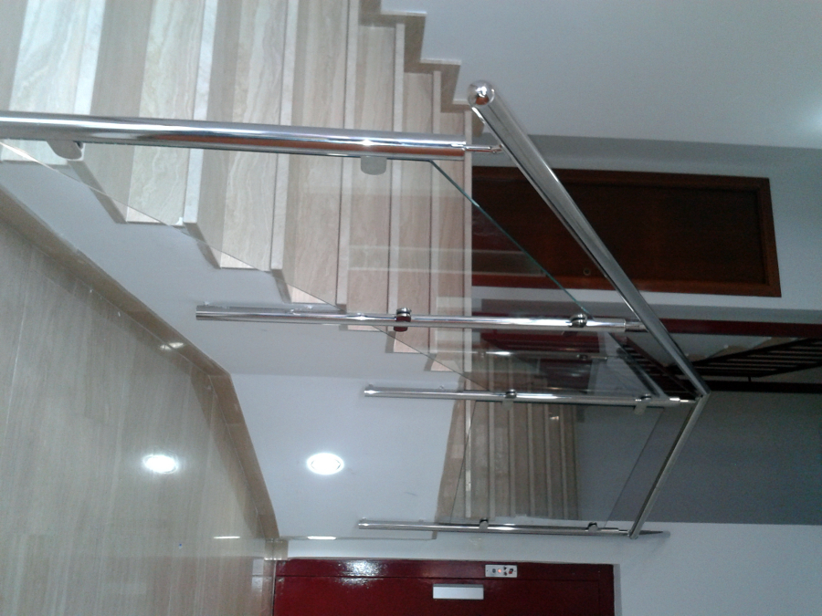 B INOX+CRISTAL
