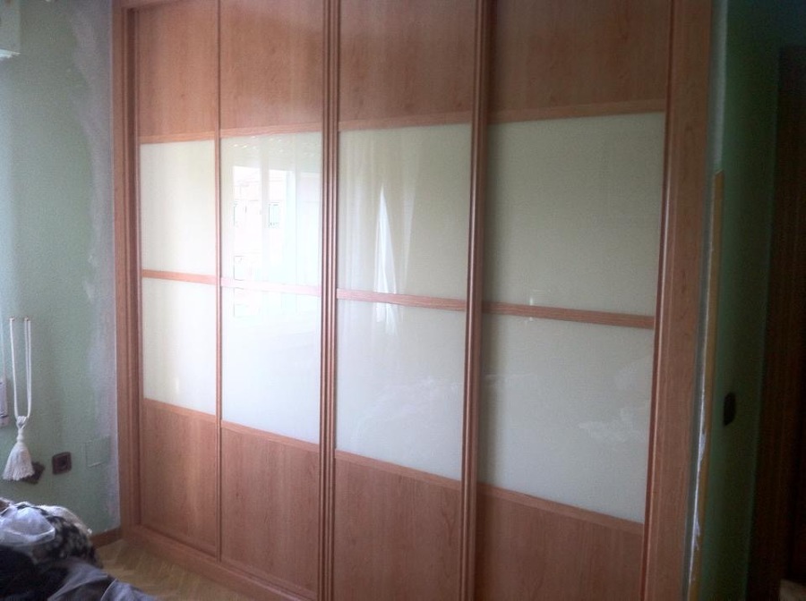 Cristal blanco opaco