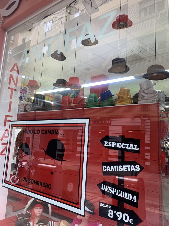 Aragon Televisión , antifaz