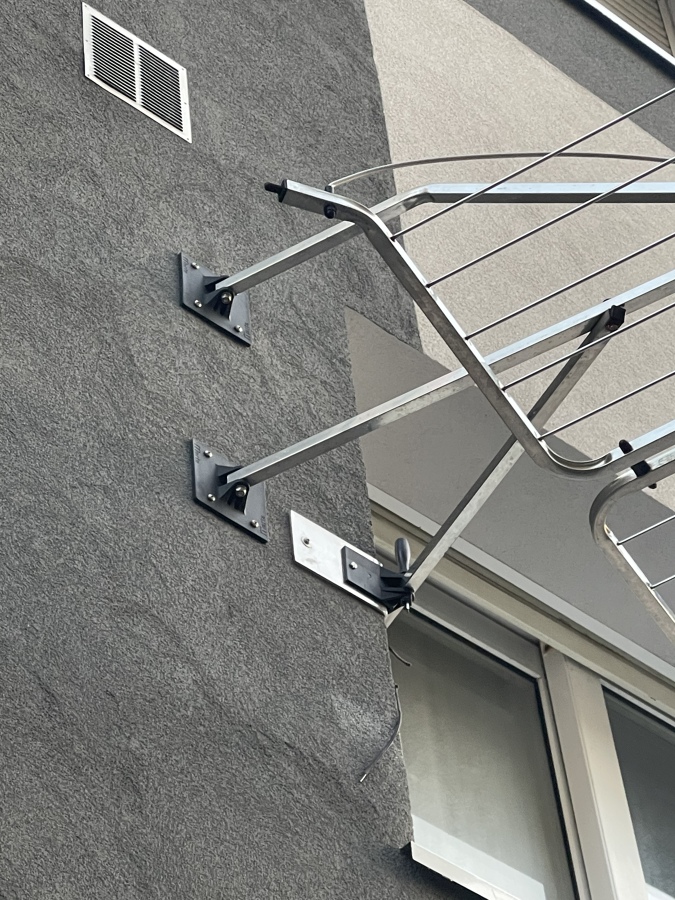 Reparación de anclaje esa fachada