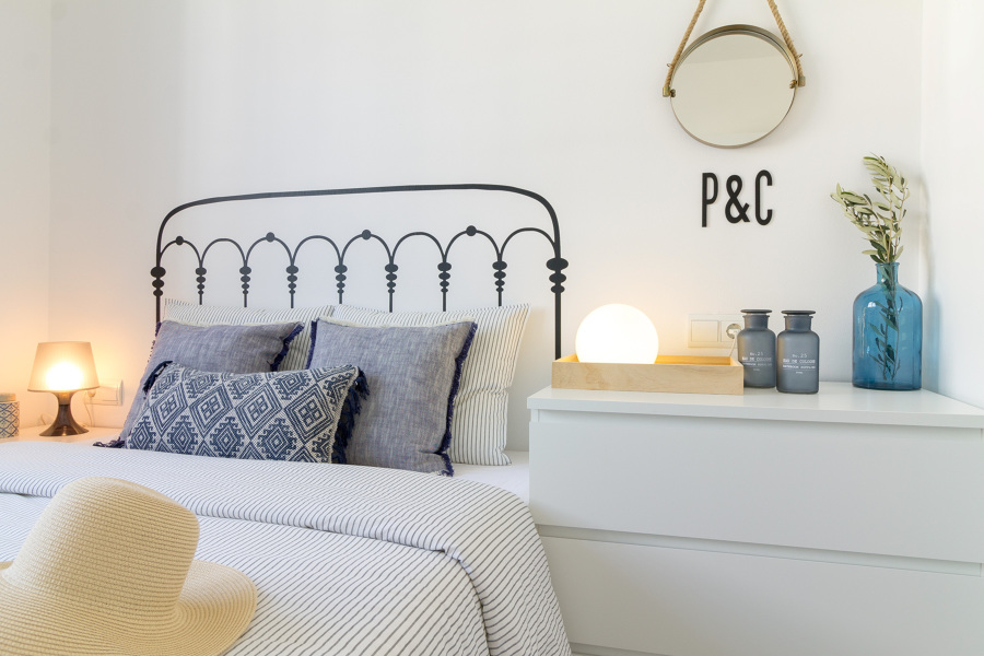 Dormitorio | Bajo Costa Brava | by Carmela Cebrián