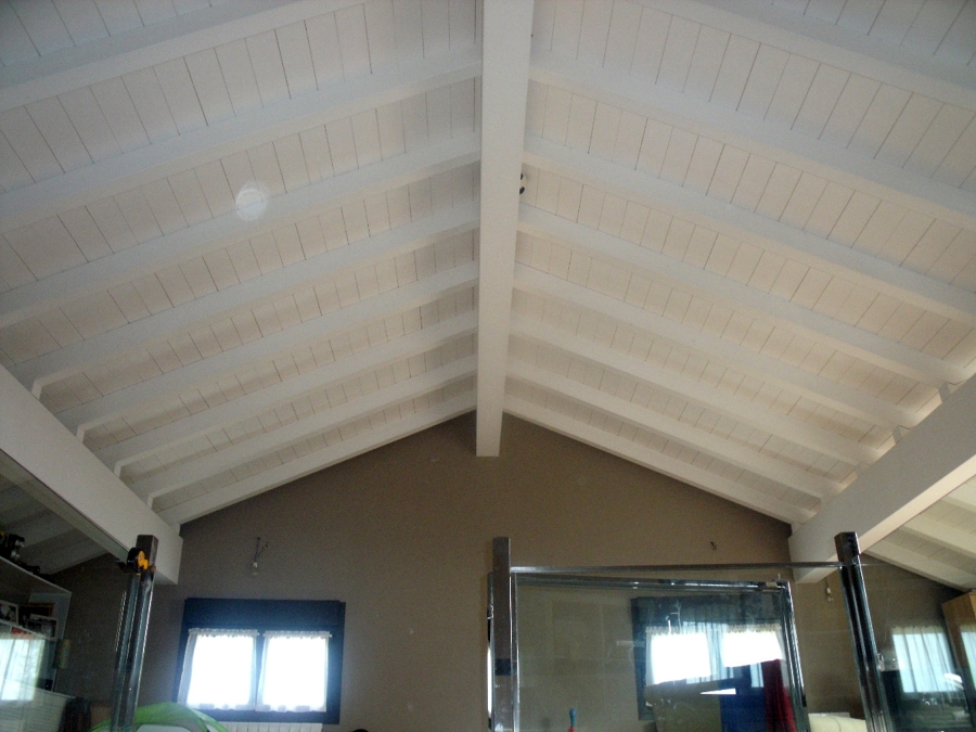 Bajo cubierta lacado en blanco