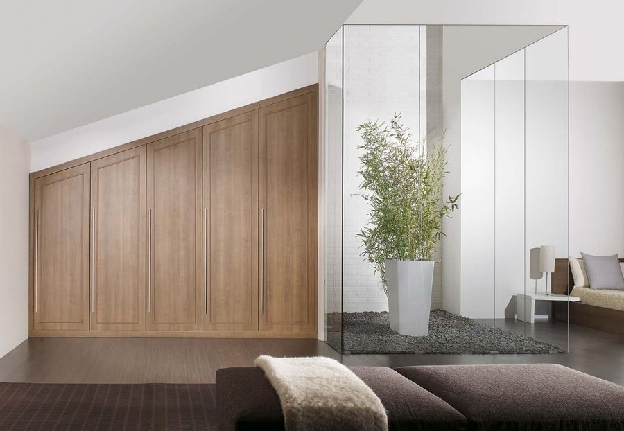 Armario batiente con caida.