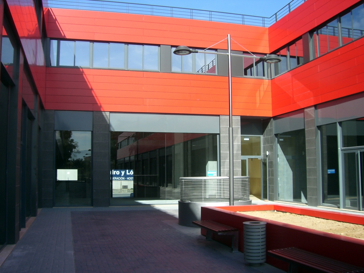 BAJOS COMERCIALES DE ARMILLA ( GRANADA)