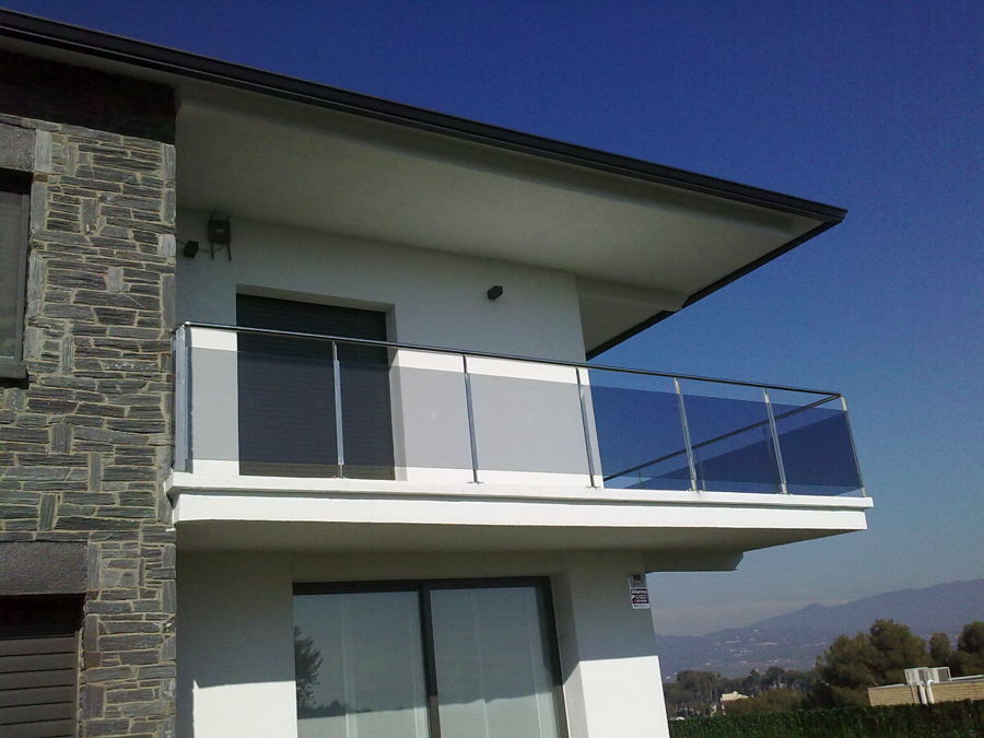 BALCON DE ACERO INOXIDABLE