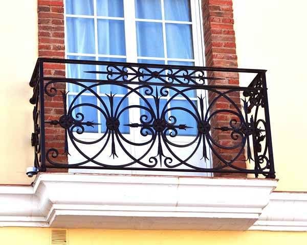 Balcón de forja ref:15001