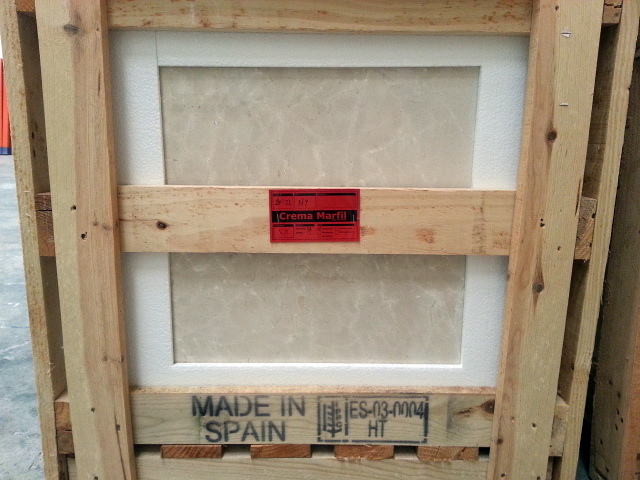 Baldosa en cajón de Marmol Crema Marfil calidad Primera