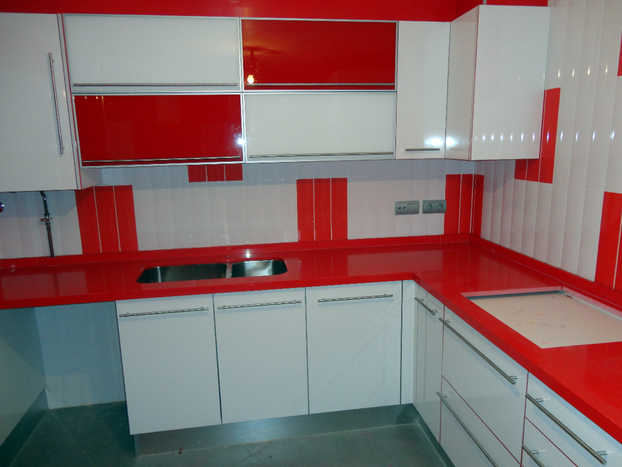 Bancada SILESTONE ROJO FERRARI