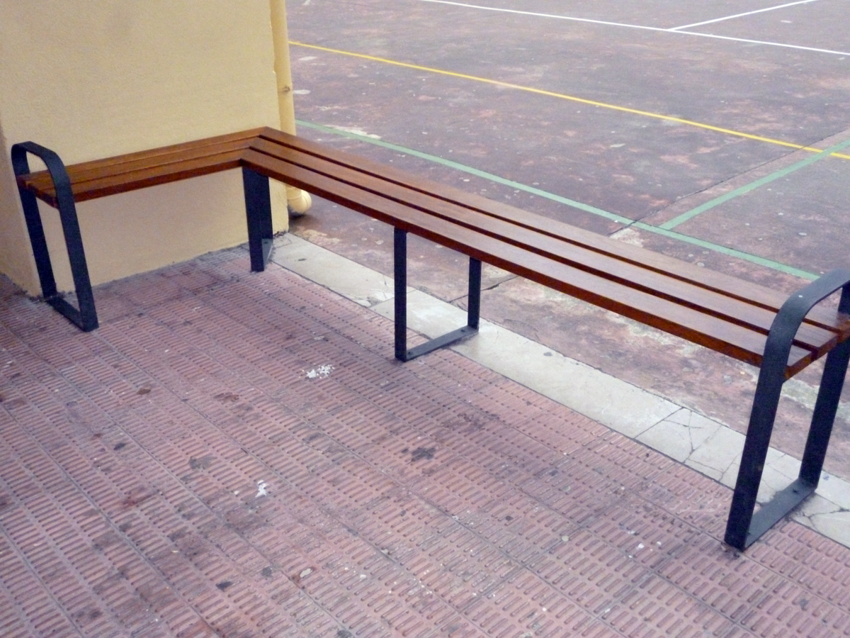 Banco madera,metal.