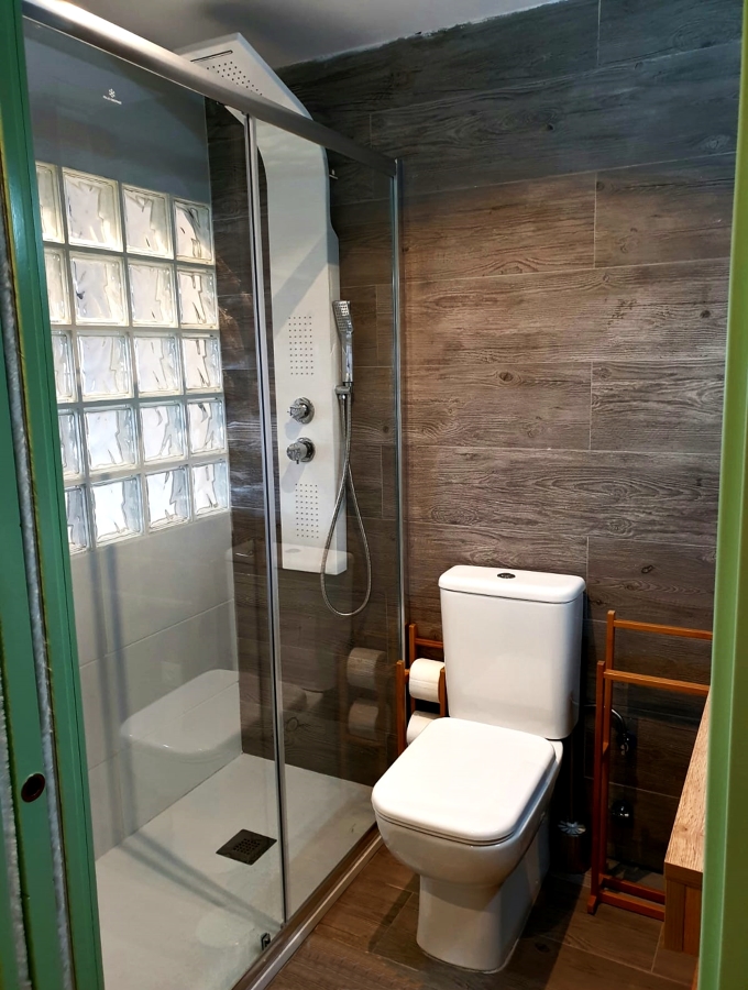 Apartamento hotel resitur (Sevilla).