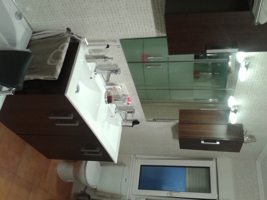 Baño reformado en la calzada 