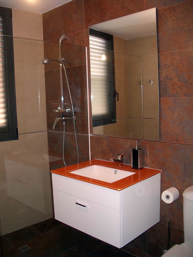 Baño vivienda unifamiliar