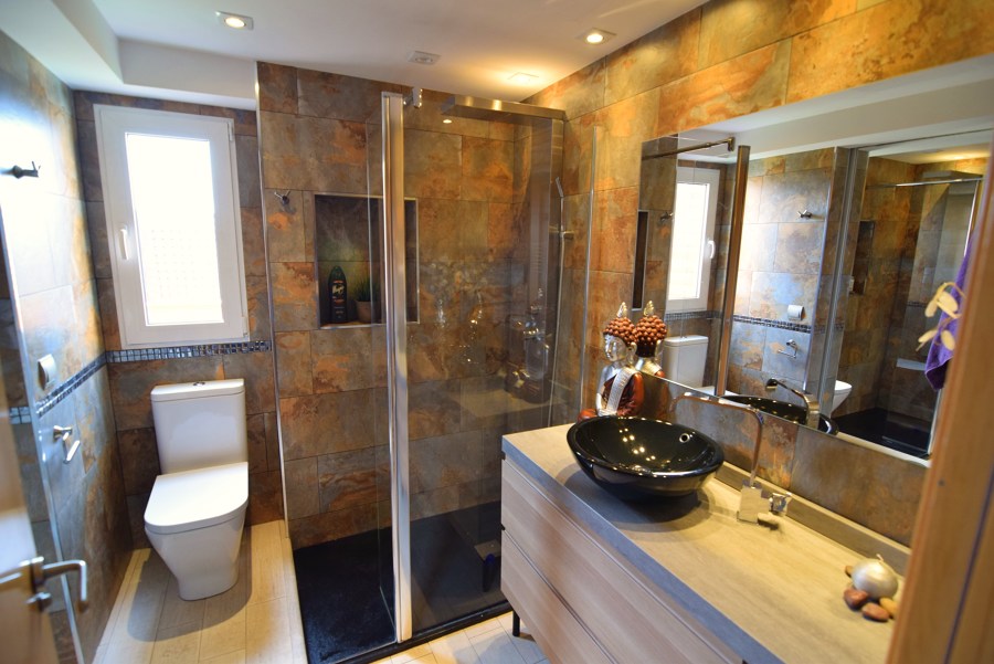 Baño en Aravaca. (2014)