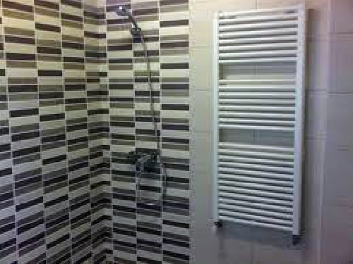 baños con calefacción toalleros 