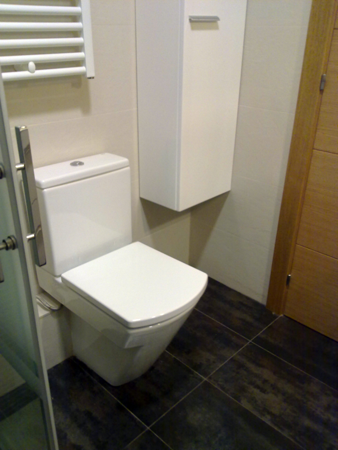 BAÑOS RECONSTRUMAT S.L. SANITARIOS