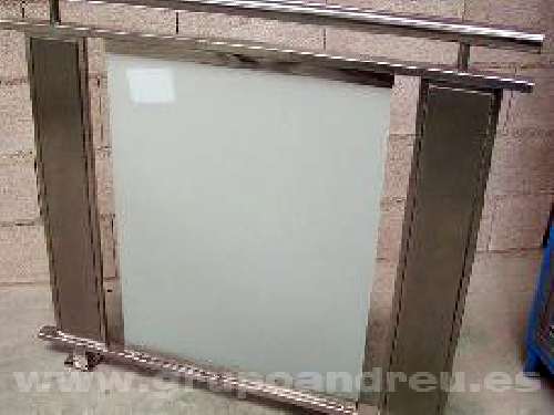 Barandilla acero inoxidable y vidrio