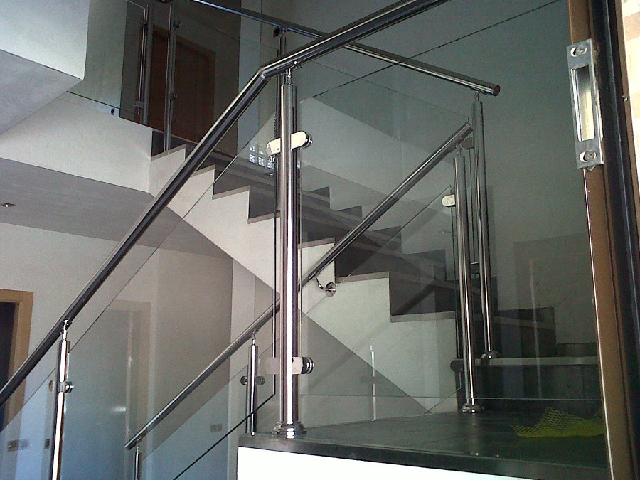 Barandilla interior acero inoxidable con cristal