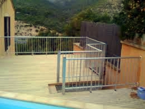 Barandillas de aluminio,hierro y acero inoxidable.