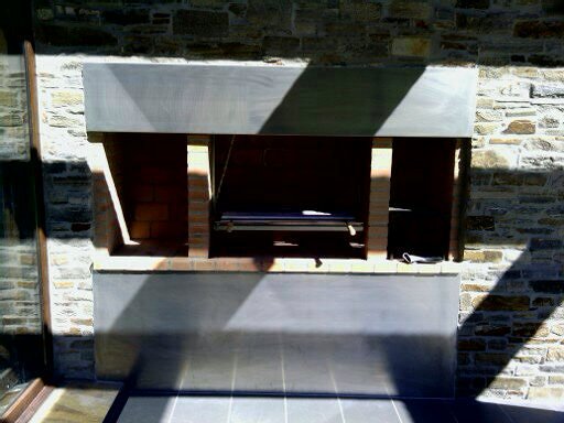 Barbacoa de obra en Ouces, Sada.