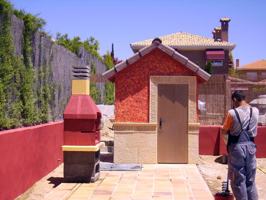 barbacoa y baño exterior