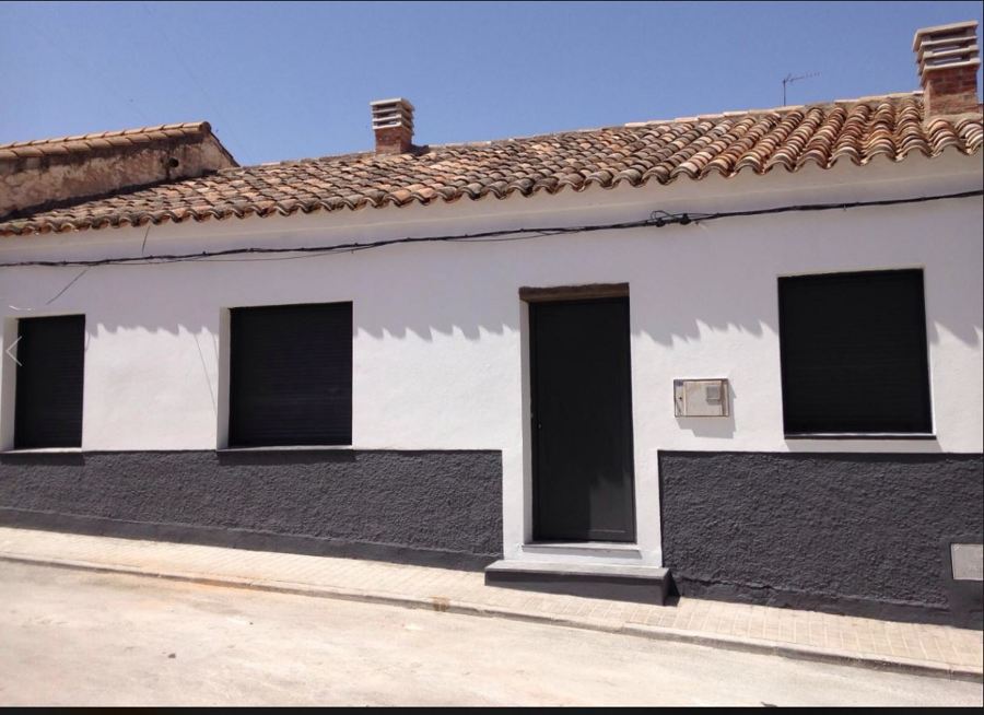 REHABILITACIÓN VIVIENDA UNIFAMILIAR EN BARGAS